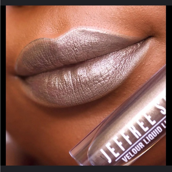 Jeffree Star Velour Liquid Lipstick - Picture 9 of 9